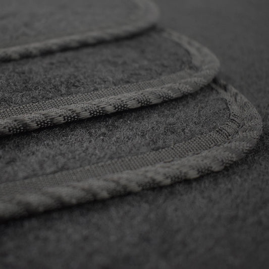 PCM - Black Car Mats Universal Van Floor Mats for Ford, Kia All models - 4PC Set